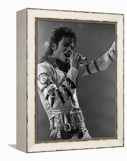 Michael Jackson Performing-null-Framed Premier Image Canvas