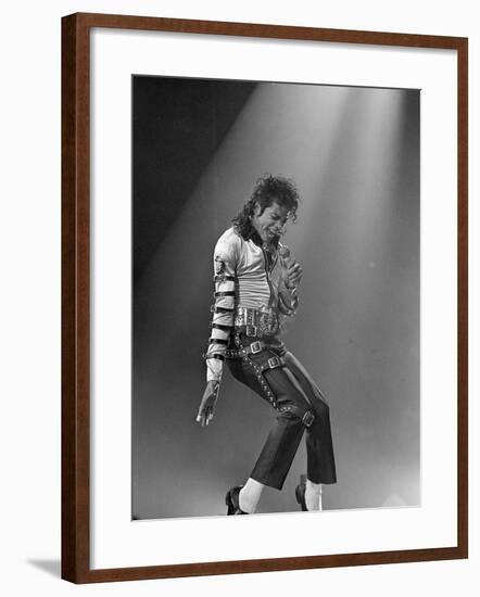 Michael Jackson-null-Framed Premium Photographic Print