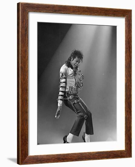 Michael Jackson-null-Framed Premium Photographic Print