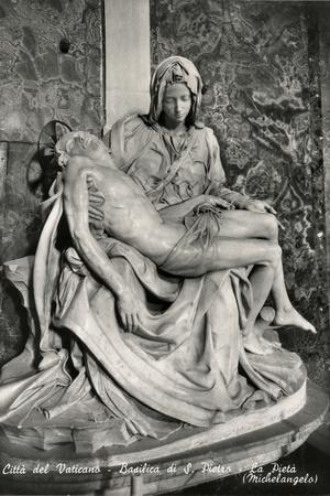 michelangelo-buonarroti-pieta-
