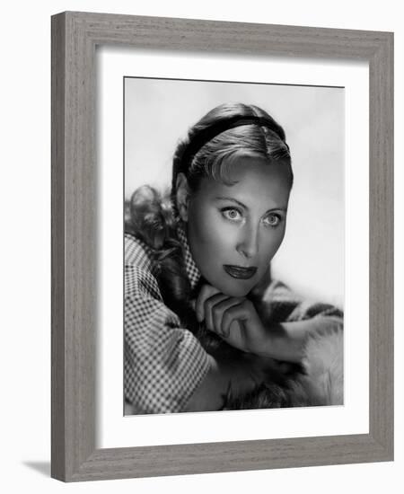 Michele Morgan (b/w photo)-null-Framed Photo