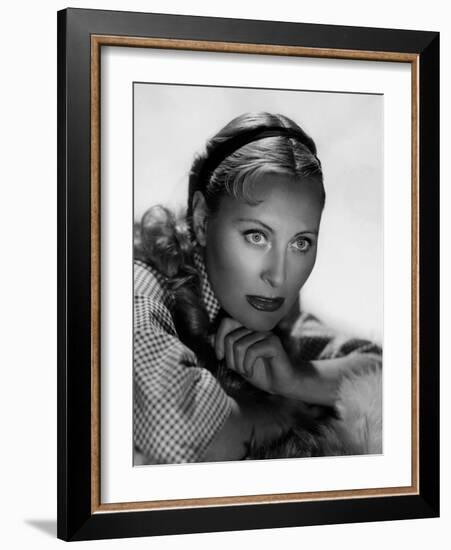 Michele Morgan (b/w photo)-null-Framed Photo