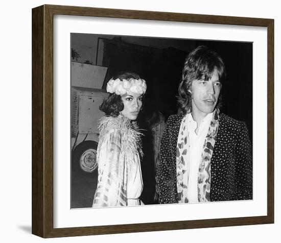 Mick Jagger and Bianca Jagger-null-Framed Art Print