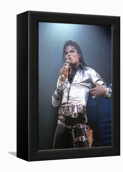 Mickael Jackson on Stage in Los Angeles in 1993-null-Framed Stretched Canvas