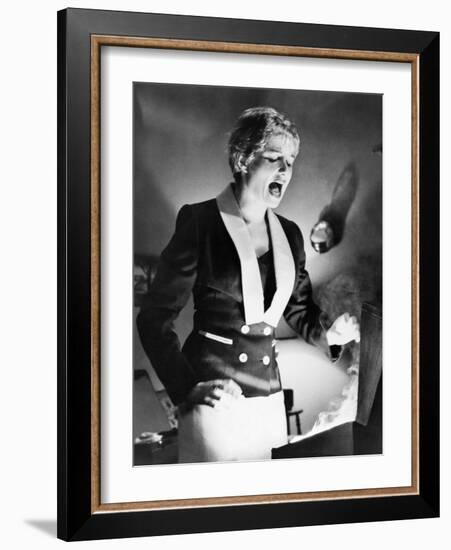 Mickey Spillane's Kiss Me Deadly, 1955-null-Framed Photographic Print