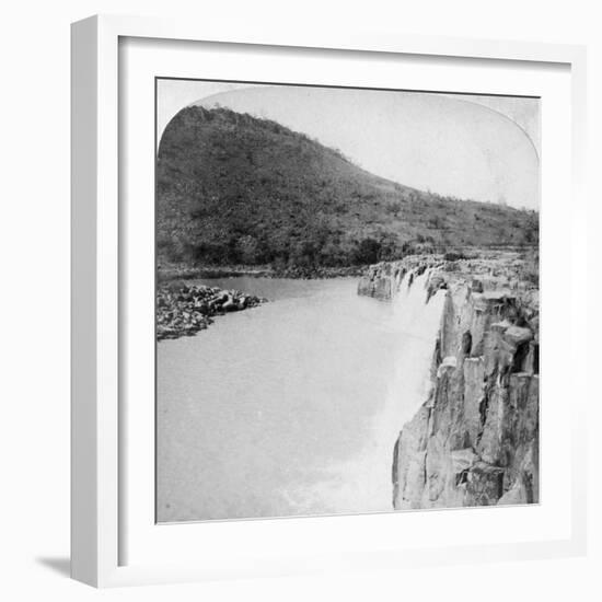 Middle Falls of the Tugela River from a Boer Laager, Near Colenso, South Africa, 2nd Boer War, 1901-Underwood & Underwood-Framed Giclee Print
