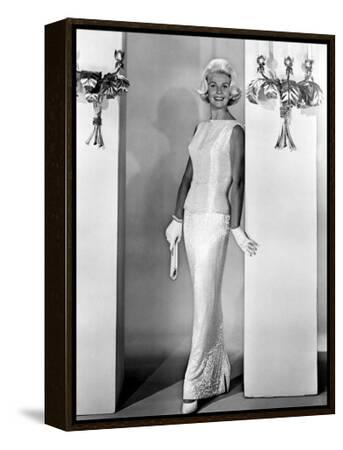 McCall's 7521 PAULINE TRIGERE Womens Evening Sheath Dress & Stole 1960
