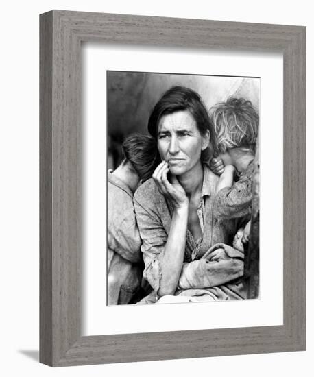 Migrant Mother, 1936.-Dorothea Lange-Framed Photographic Print