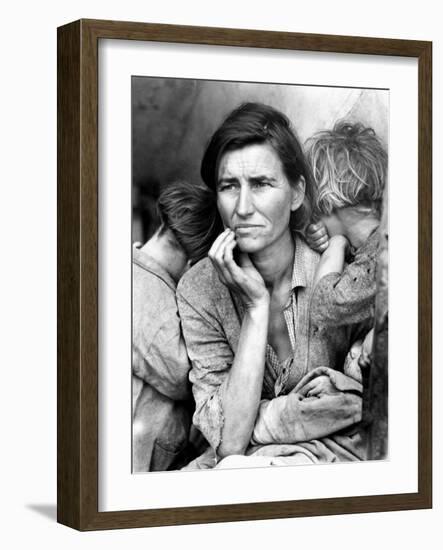 Migrant Mother, 1936.-Dorothea Lange-Framed Photographic Print