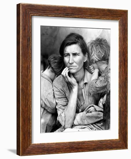 Migrant Mother, 1936.-Dorothea Lange-Framed Photographic Print