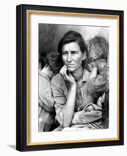 Migrant Mother, 1936.-Dorothea Lange-Framed Photographic Print