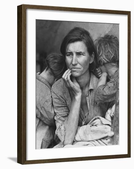Migrant Mother, Nipomo, California-Dorothea Lange-Framed Giclee Print
