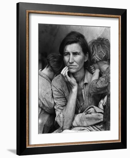 Migrant Mother-Science Source-Framed Giclee Print