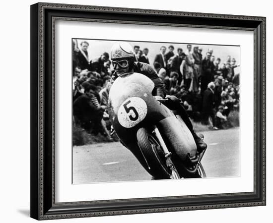 Mike Hailwood, on an Mv Agusta, Winner of the Isle of Man Senior TT, 1964-null-Framed Photographic Print