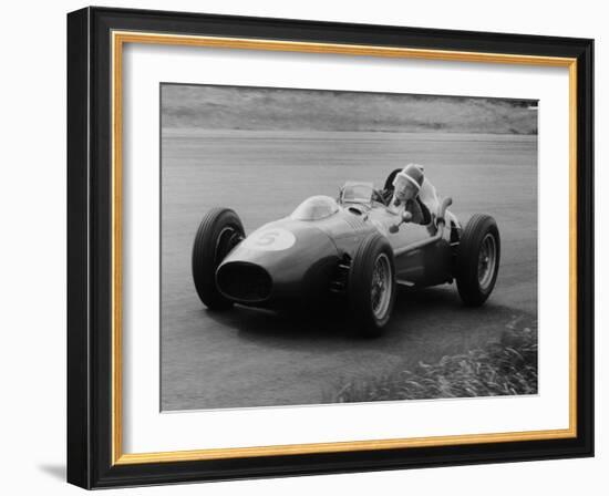 Mike Hawthorn in the Dutch Grand Prix, Zandvoort, 1958-null-Framed Photographic Print