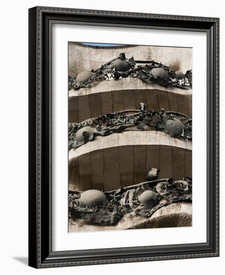 Mila House (La Pedrera) by Antoni Gaudi, UNESCO World Heritage Site, Barcelona, Spain-Nico Tondini-Framed Photographic Print