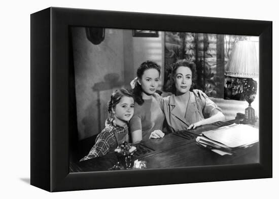 MILDRED PIERCE, 1945 directed by MICHAEL CURTIZ Jo Ann Marlowe, Ann Blyth and Joan Crawford (b/w ph-null-Framed Stretched Canvas