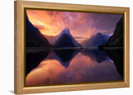 milford-sound-10-Lincoln Harrison-Framed Stretched Canvas