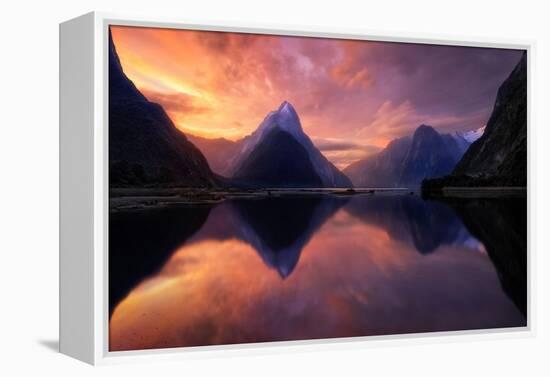 milford-sound-10-Lincoln Harrison-Framed Stretched Canvas