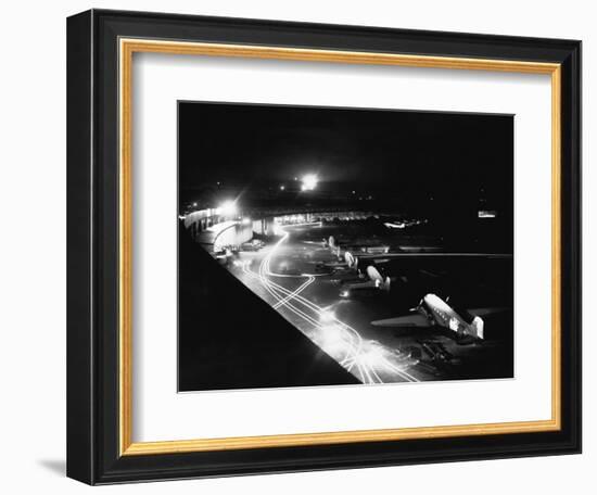 Milk Run During Berlin Airlift-null-Framed Photographic Print