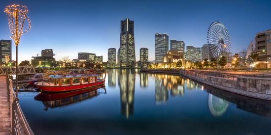 Minato Mirai 21 Yokohama Kanagawa Prefecture Japan Photographic Print By Jan Christopher Becke Artcom - 