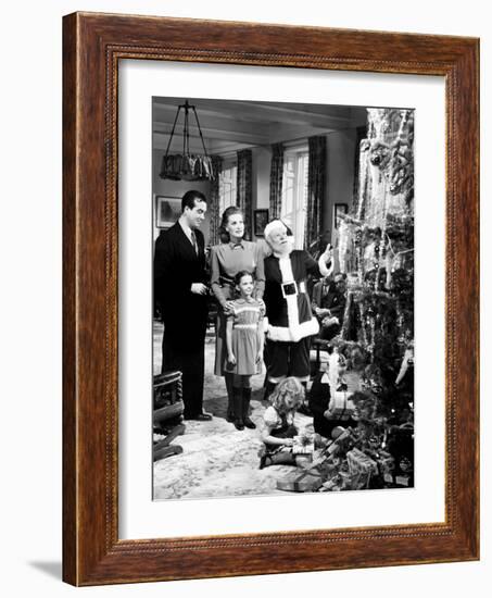 Miracle on 34Th Street, John Payne, Maureen O'Hara, Natalie Wood, Edmund Gwenn, 1947-null-Framed Photo