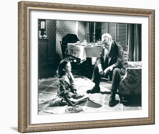 Miracle on 34th Street-null-Framed Photo