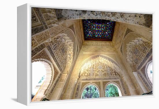 Mirador De Daraxa O Lindaraja, Palacio De Los Leones, the Alhambra, Granada, Andalucia, Spain-Carlo Morucchio-Framed Premier Image Canvas