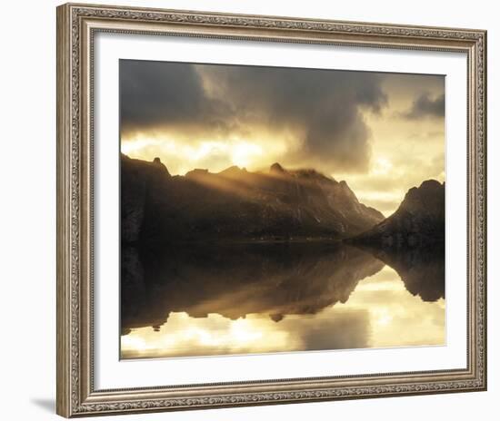 Mirrored Calm-Andreas Stridsberg-Framed Giclee Print