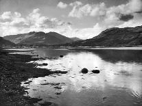 View of the Holy Loch 1947-Mirrorpix-Framed Photographic Print