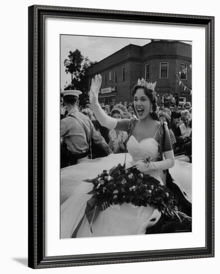 Miss America, Mary Ann Mobley Returning to Her Home Town-Grey Villet-Framed Premium Photographic Print