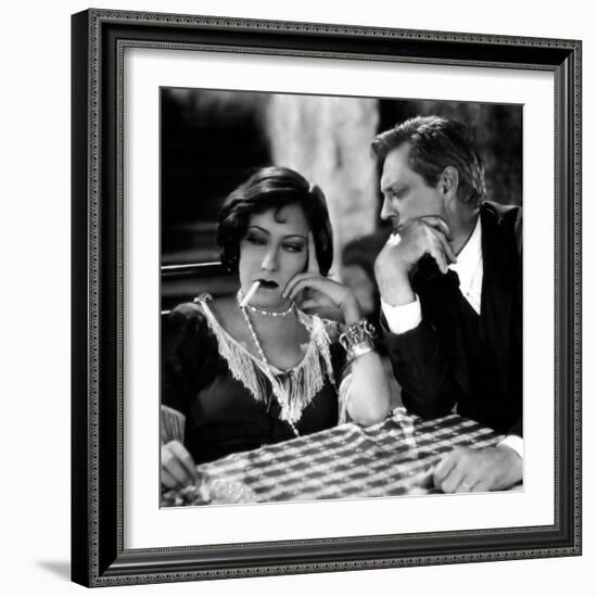 Miss Sadie Thompson by RaoulWalsh with Gloria Swanson and Lionel Barrymore, 1928 (b/w photo)-null-Framed Photo