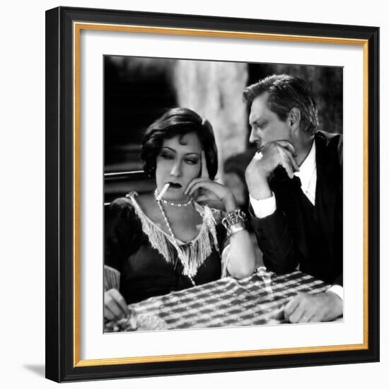 Miss Sadie Thompson by RaoulWalsh with Gloria Swanson and Lionel Barrymore, 1928 (b/w photo)-null-Framed Photo