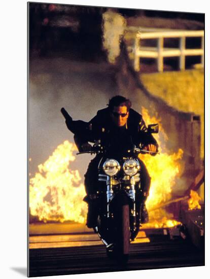 Mission Impossible II De Johnwoo Avec Tom Cruise 2000-null-Mounted Photo