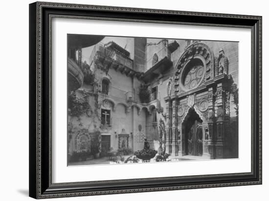 Mission Inn Courtyard Riverside, California Photograph - Riverside, CA-Lantern Press-Framed Art Print