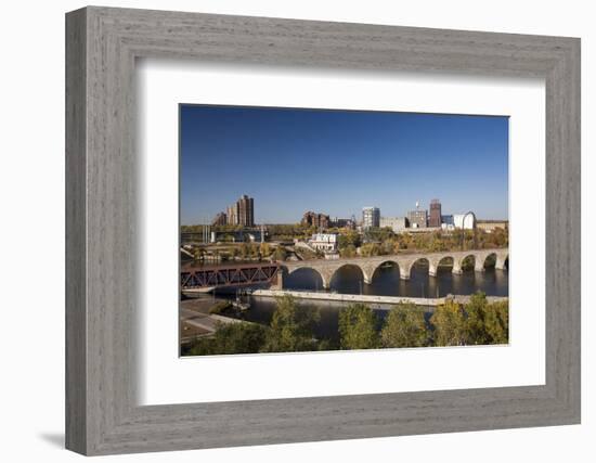 Mississippi River and City Skyline, Minneapolis, Minnesota, USA-Walter Bibikow-Framed Photographic Print