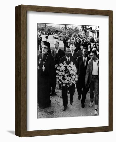 MLK Leads March for Slain Unitarian Minister 1965-null-Framed Premium Photographic Print