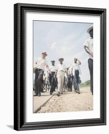 MLK Marches from Memphis to Jackson 1965-null-Framed Photographic Print