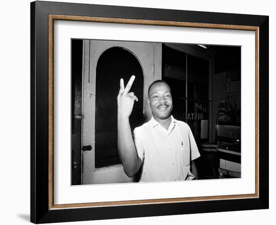 MLK St Augustine Boycott 1964-null-Framed Premium Photographic Print