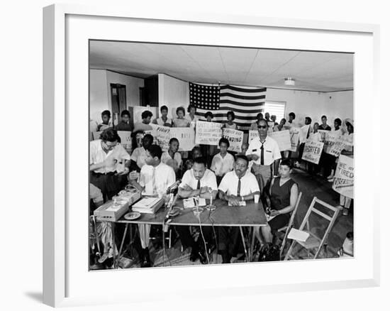 MLK St Augustine Boycott 1964-null-Framed Photographic Print