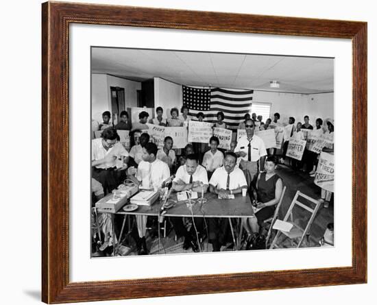 MLK St Augustine Boycott 1964-null-Framed Photographic Print