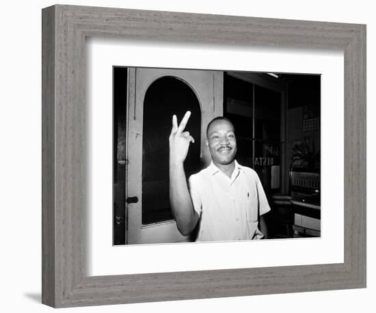 MLK St Augustine Boycott 1964-null-Framed Photographic Print