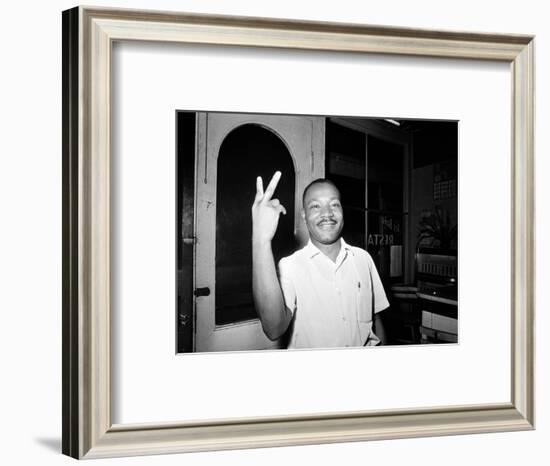 MLK St Augustine Boycott 1964-null-Framed Photographic Print