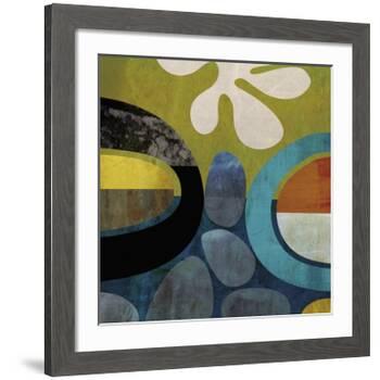 Mod Look 2-Yuko Lau-Framed Giclee Print