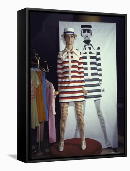 Model Dari Lallou Standing in Front of Poster of Twiggy Wearing Look a Like Outfit-Ralph Crane-Framed Premier Image Canvas