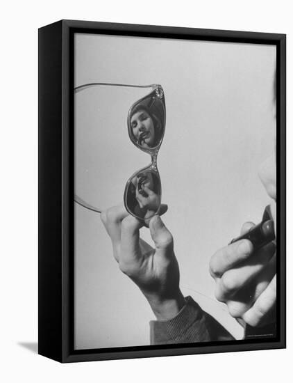 Model Lilly Fernandez Using Sunglasses as a Mirror-Martha Holmes-Framed Premier Image Canvas