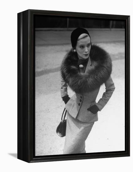 Model Wearing Tweed Suit, Fox Circle and Brooch-Nina Leen-Framed Premier Image Canvas