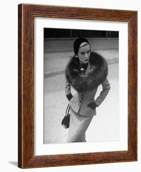 Model Wearing Tweed Suit, Fox Circle and Brooch-Nina Leen-Framed Photographic Print