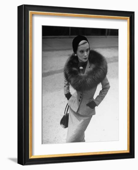 Model Wearing Tweed Suit, Fox Circle and Brooch-Nina Leen-Framed Photographic Print