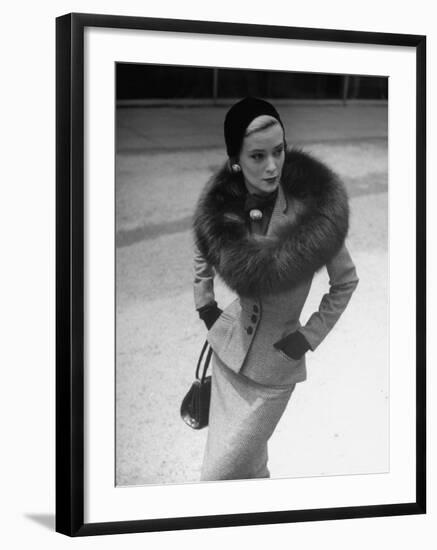 Model Wearing Tweed Suit, Fox Circle and Brooch-Nina Leen-Framed Photographic Print